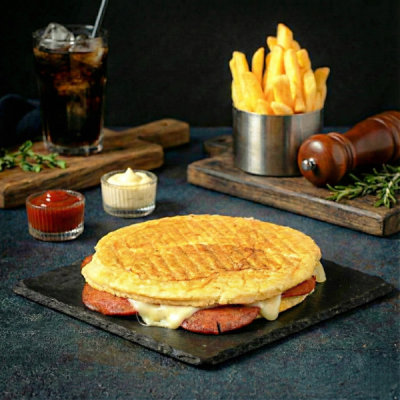 Yuvarlak Karışık Tost